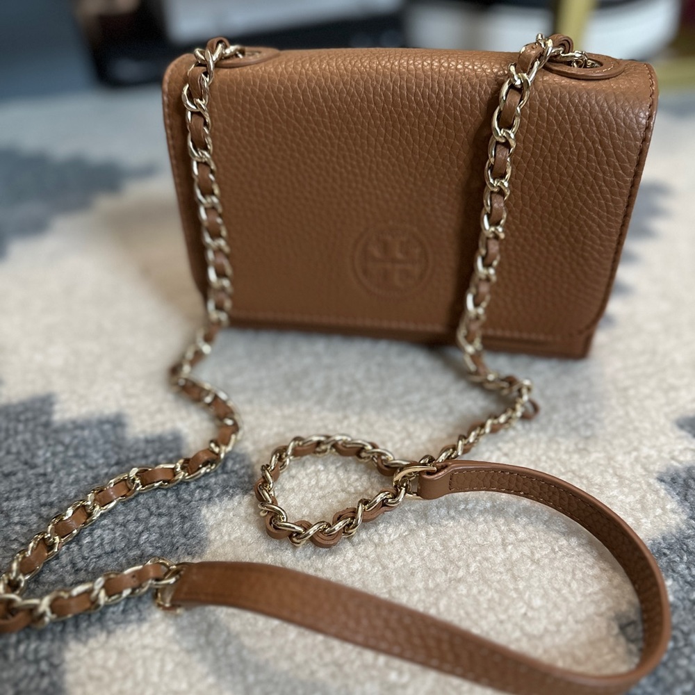 Tory Burch Bombe Shrunken Shoulder Bag